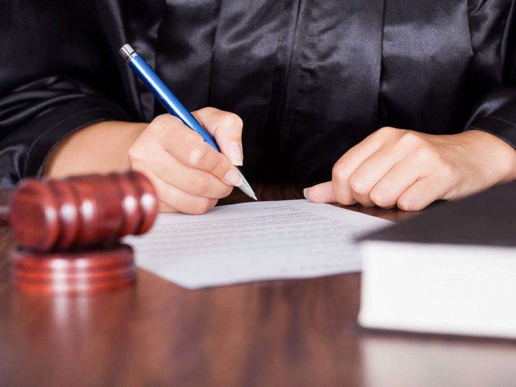 Les sociétés cotées aux États-Unis poursuivent l’adoption du Trésor Bitcoin (BTC) Bitcoin Corporate Treasury Adoption (Shutterstock)