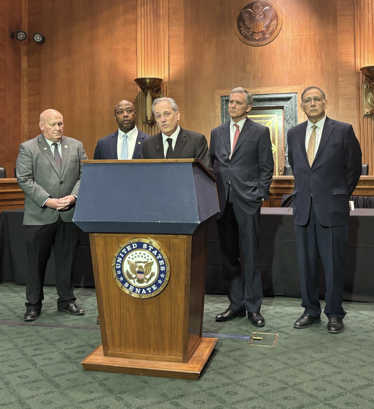 La crypto-tsar du président Trump accueille la première conférence de presse des États-Unis sur le bitcoin et les actifs numériques