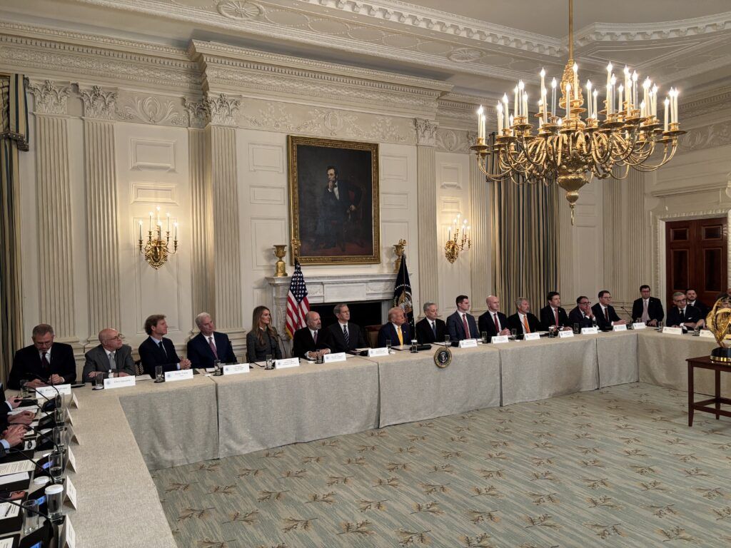 La Maison Blanche trace la ligne entre le bitcoin et