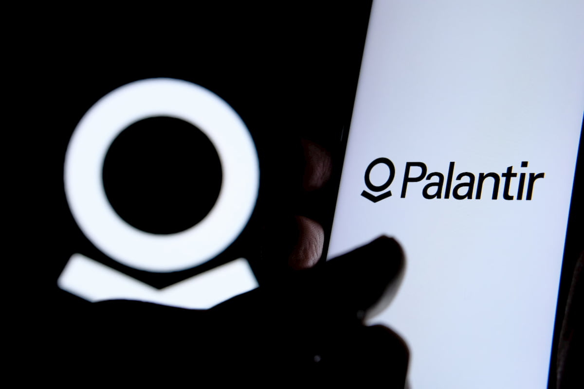 Why are short sellers targeting Palantir stock