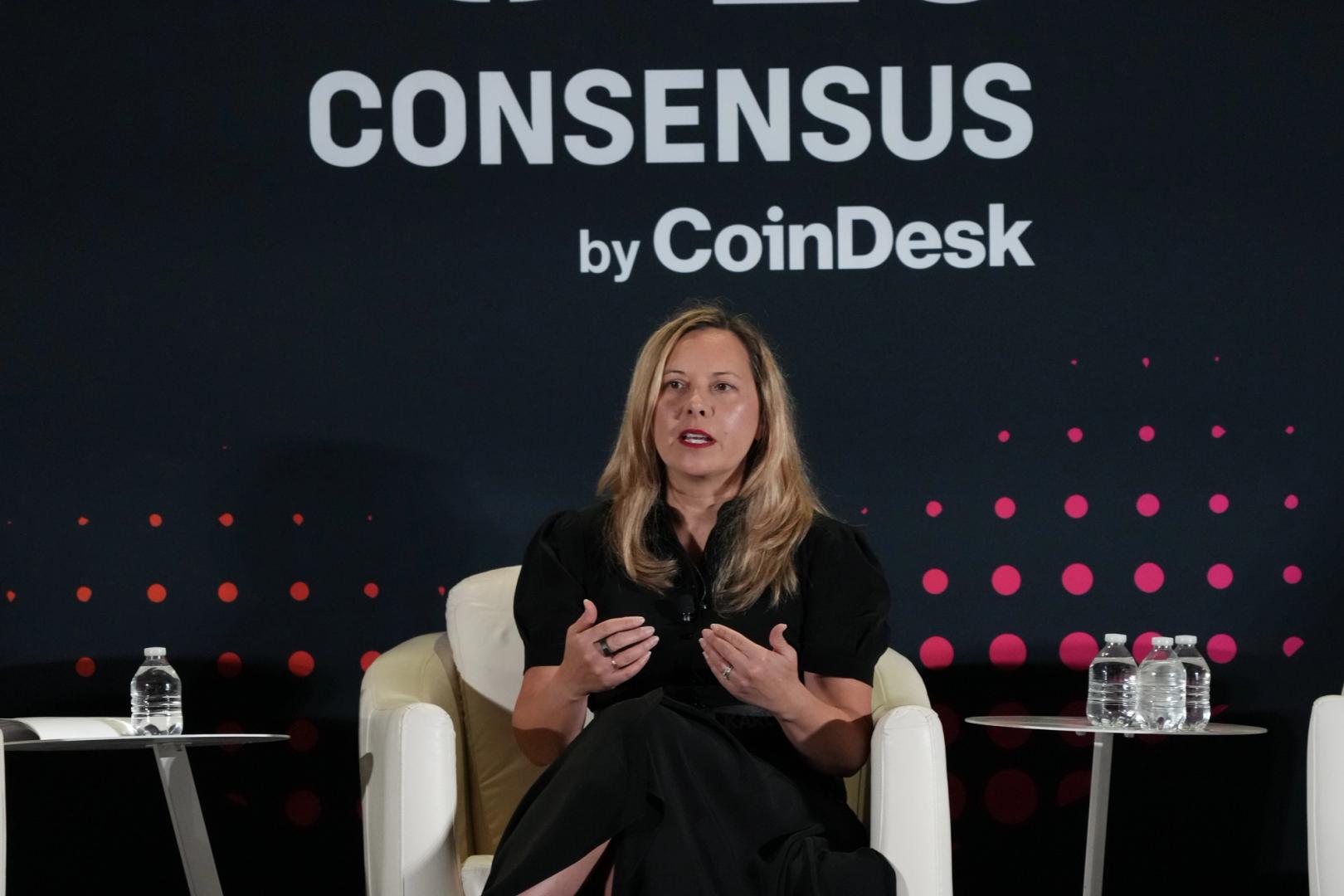 Christy Goldsmith Romero de CFTC pour quitter lagence a la