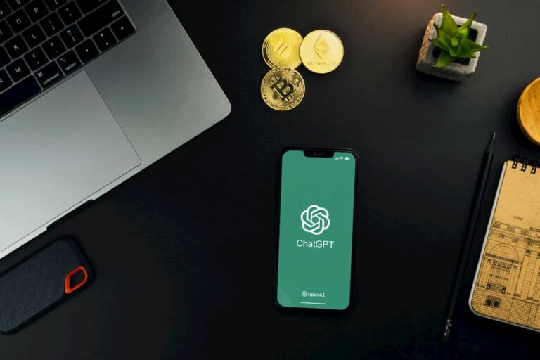 ChatGPT picks 2 no-brainer cryptocurrencies under $5 to buy now