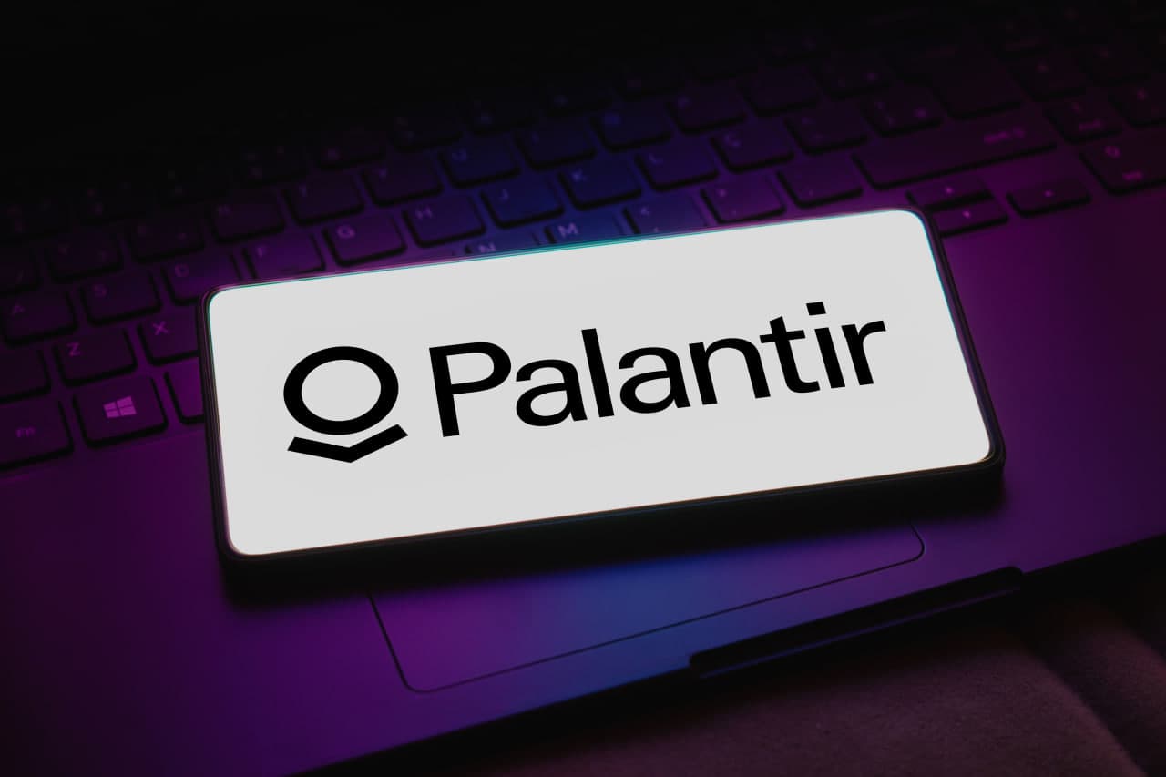 Analyst says Palantir stock ‘is a high-risk investment’ with new price target