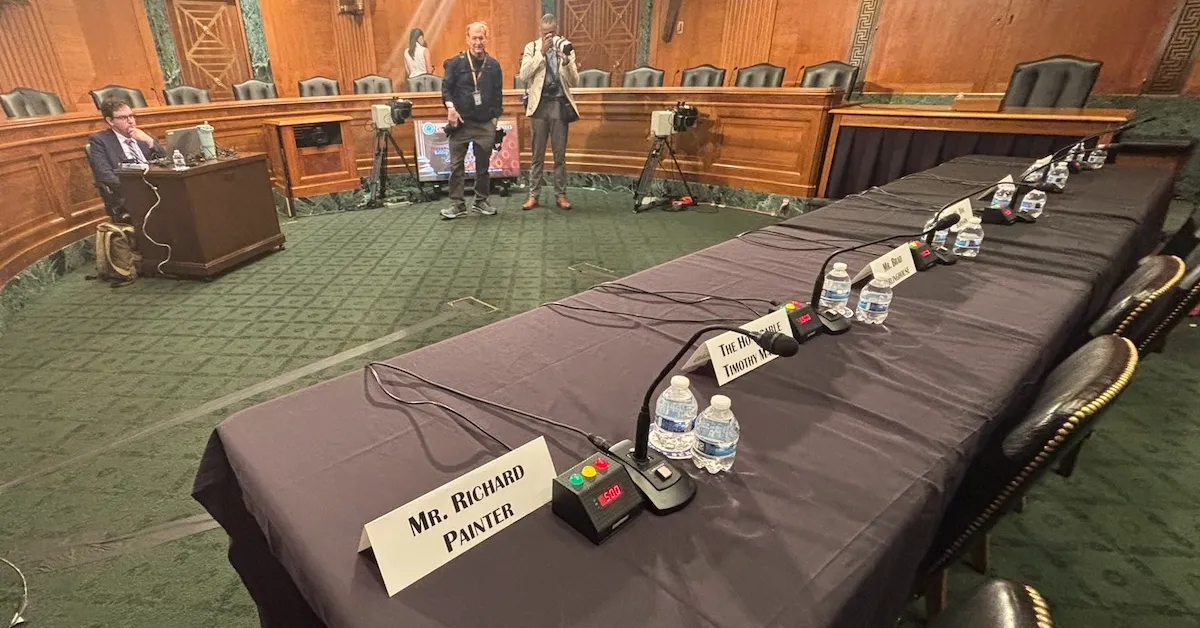 Mythes éclatés et conflits d'intérêts notés lors de l'audience de structure de crypto-bancaire du Sénat