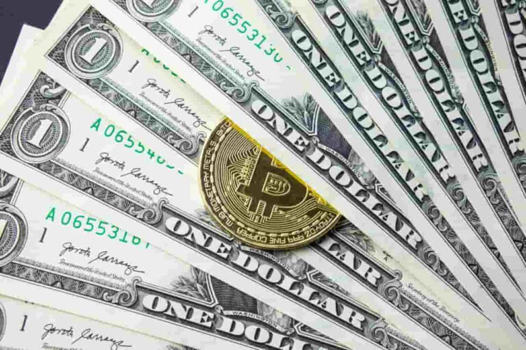 Here's Bitcoin's path to $250,000 by Q4, according to expert