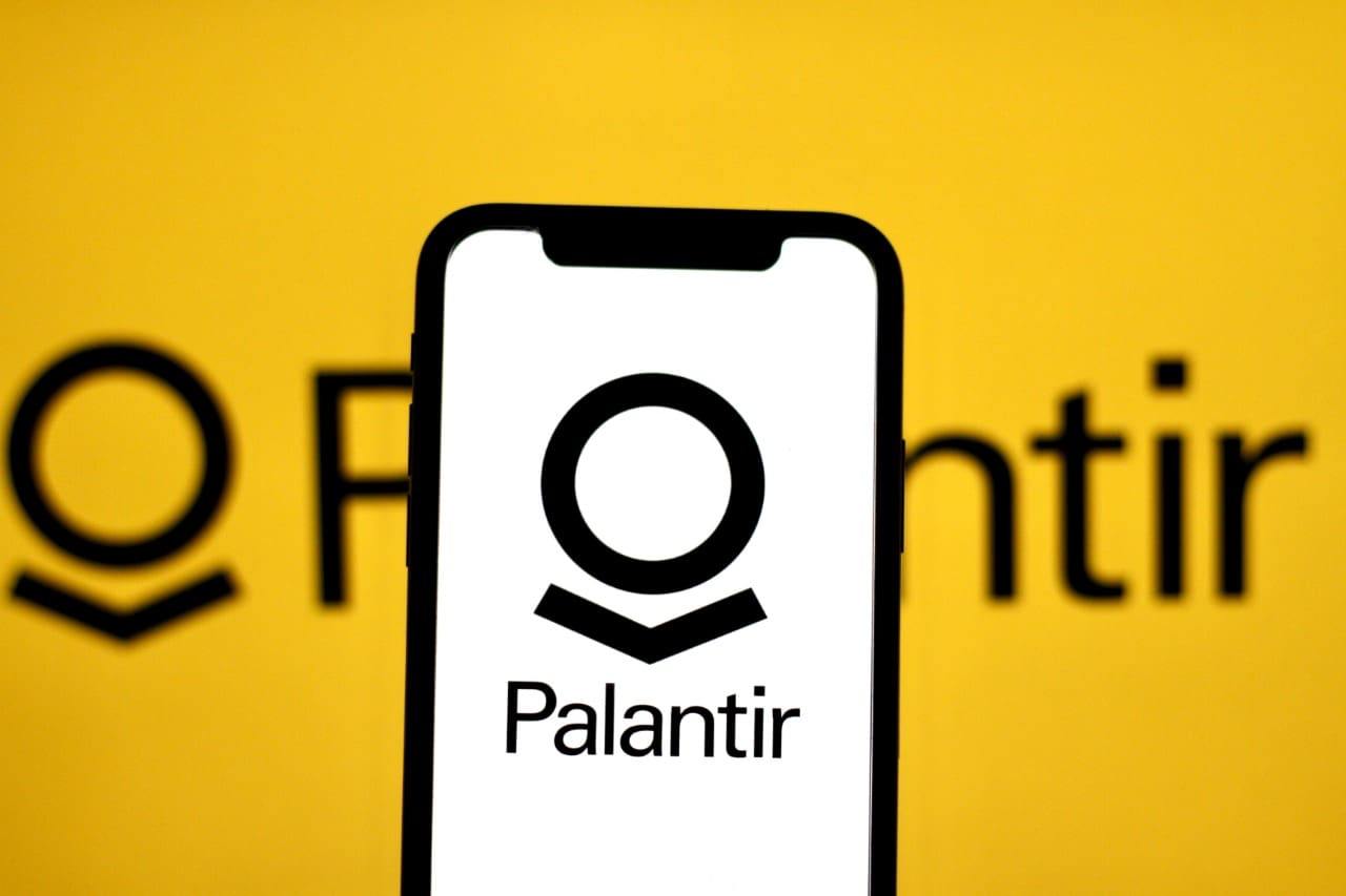 Machine learning algorithm predicts Palantir stock price on September 1, 2025
