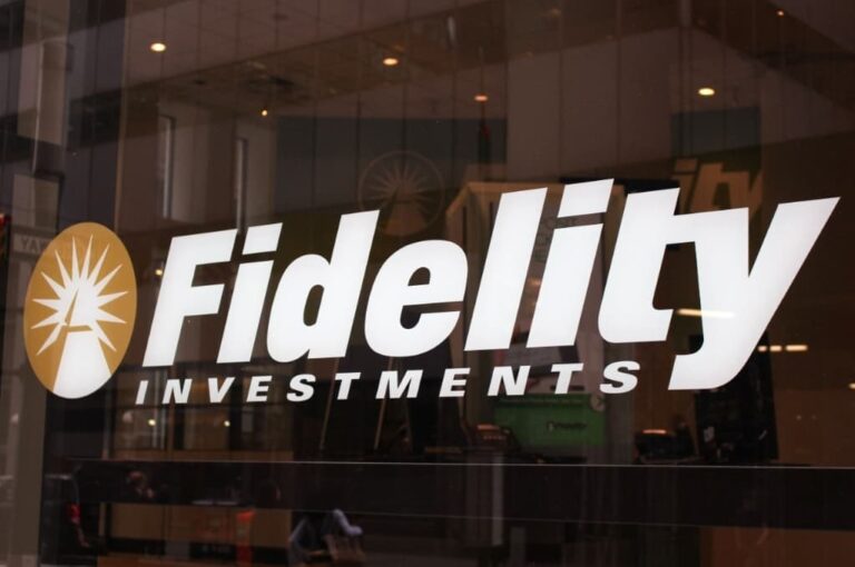 This Fidelity stock rockets over 70% on COVID-19 alternative vaccine; Time to buy?