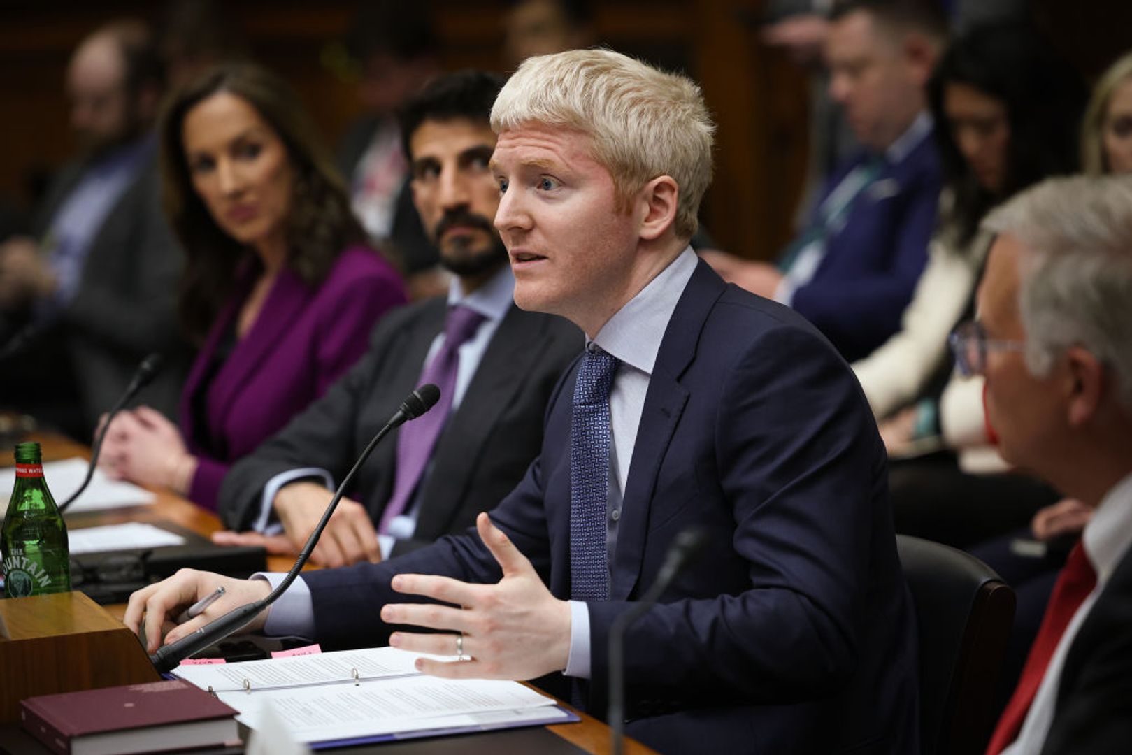 Le PDG de Stripe explique pourquoi les stablecoins gagnent sur