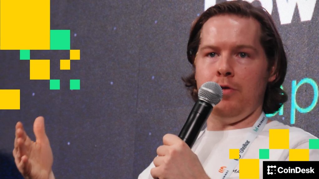 A Revolut card (Kay/Unsplash)