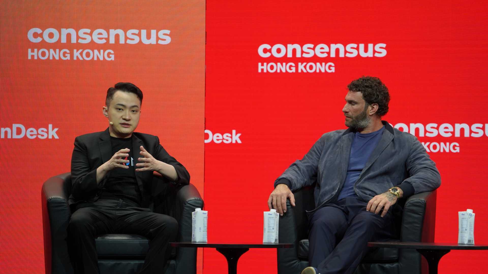 Blockchain transactions of WLFI tokens linked to Justin Sun (Arkham Intelligence)