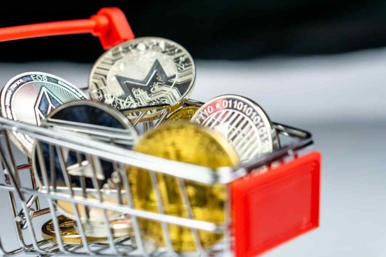 2 cryptocurrencies to reach $100 billion market cap by 2026