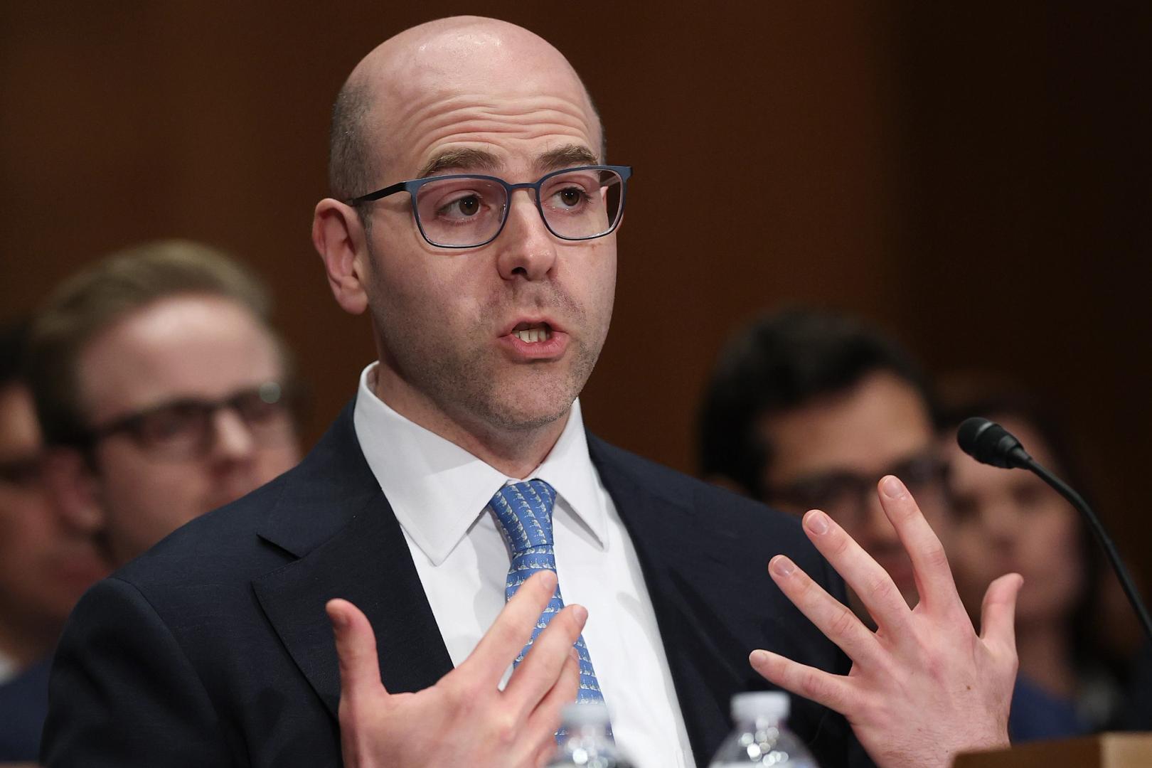 Miran de la Fed americaine declare que la politique doit