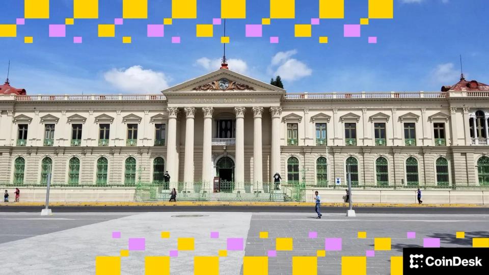 Le FMI salue la croissance de 4 % du PIB du Salvador alors que les tensions autour du bitcoin s'atténuent