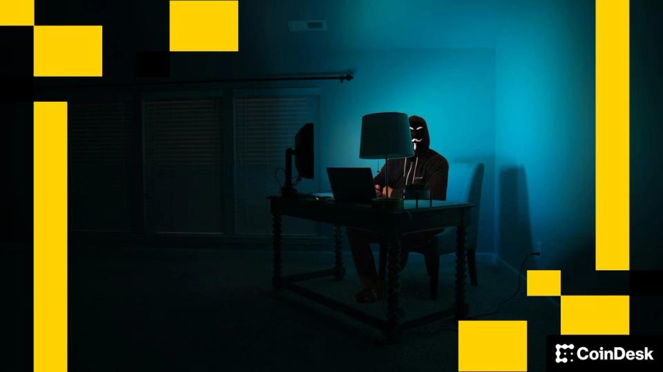 3,9 millions de dollars drainés du protocole Unleash dans le cadre d'un exploit de gouvernance et acheminés via Tornado Cash