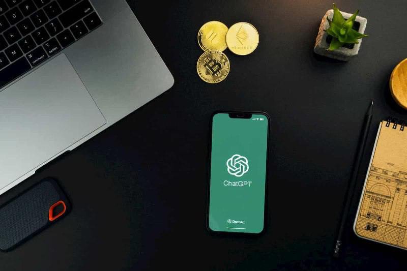 ChatGPT choisit 2 crypto-monnaies pour transformer 100 $ en 1 000 $ en 2026 ChatGPT picks 2 cryptocurrencies to turn $100 into $1,000 in 2026