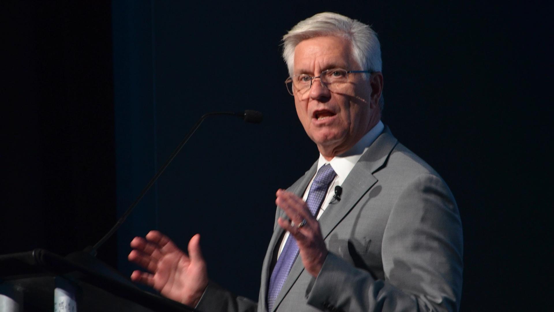 La Réserve fédérale s'oriente vers une approche plus étroite et axée sur la cryptographie des comptes principaux La Reserve federale soriente vers une approche plus etroite et