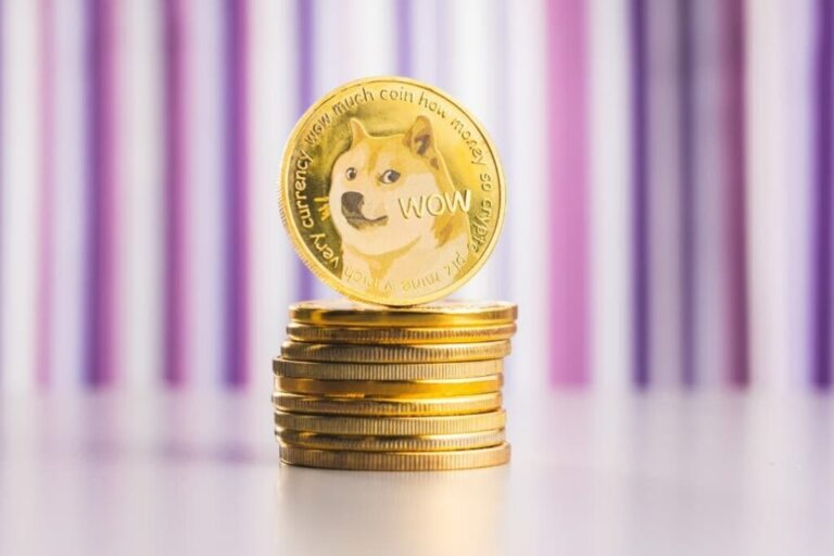 Les marchés de la cryptographie fixent les chances que Dogecoin atteigne un nouveau record avant 2026 Crypto markets set odds of Dogecoin hitting a new record high before 2026