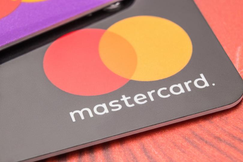 Pourquoi Mastercard a payé le double pour l'infrastructure stablecoin qu'elle aurait pu construire