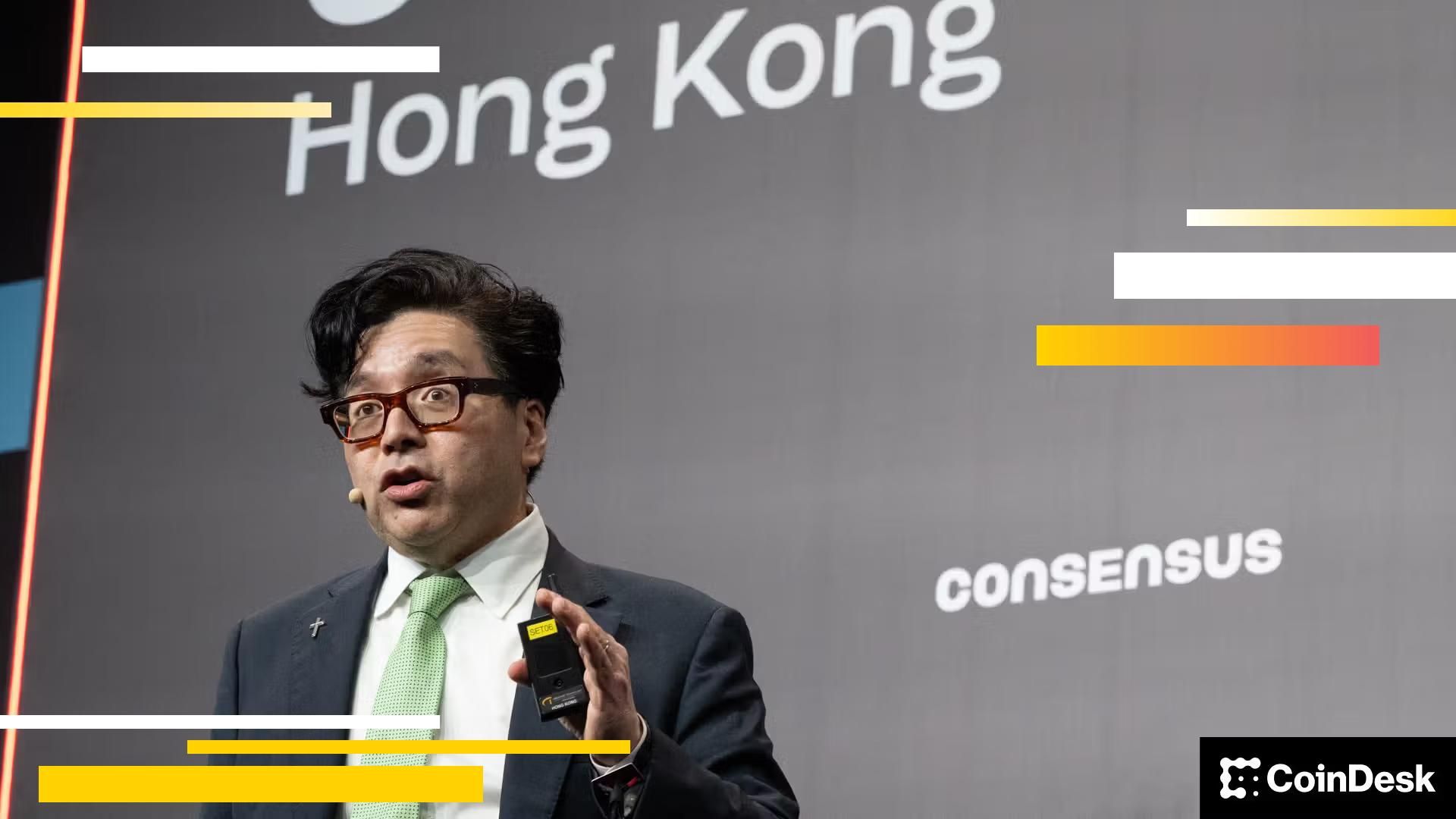 La Fondation Ethereum vend 5 000 éthers à BitMine dans le cadre d'un accord OTC de 10,2 millions de dollars La Fondation Ethereum vend 5 000 ethers a BitMine dans