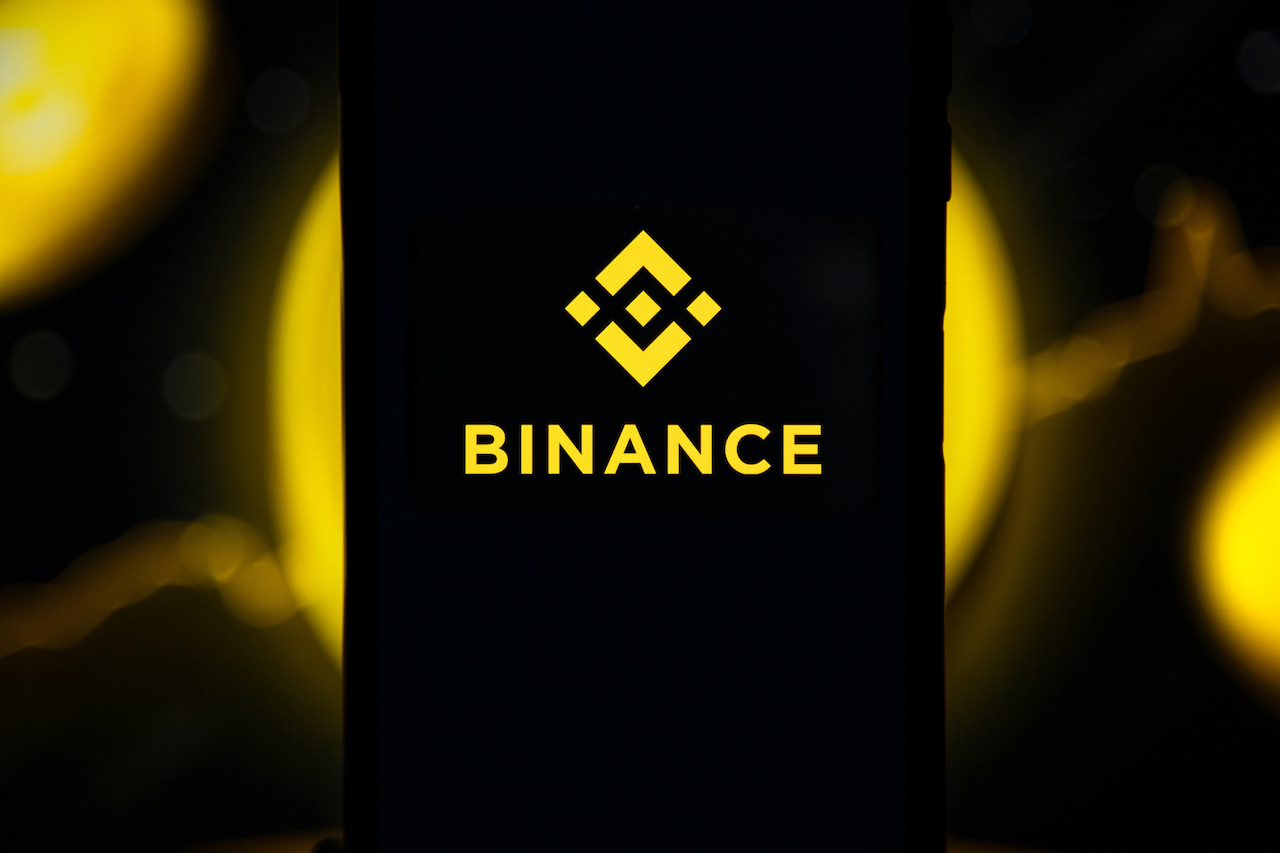 Binance Bitcoin trading hits $1.4 billion as World Uncertainty Index peaks