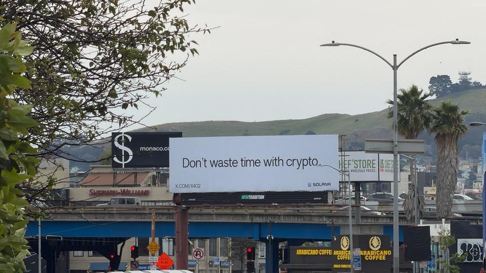 Voici ce que signifie réellement la publicité énigmatique « Ne perdez pas de temps avec la cryptographie » de la Fondation Solana