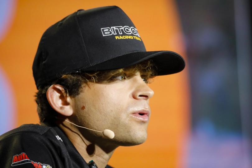 XXI en hausse de 8 % grâce aux projets de fusion avec Strike et le mineur de bitcoin Elektron Energy