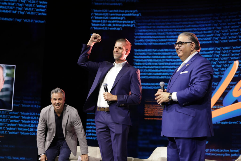 Eric Trump et John Koudounis qualifient Bitcoin d'actif de réserve mondial et fixent un objectif de prix flottant de 1 million de dollars