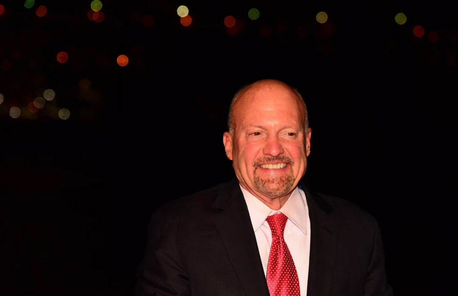 ‘Things have gone too far,’ Jim Cramer blasts Allbirds as BIRD soars 580% in a day