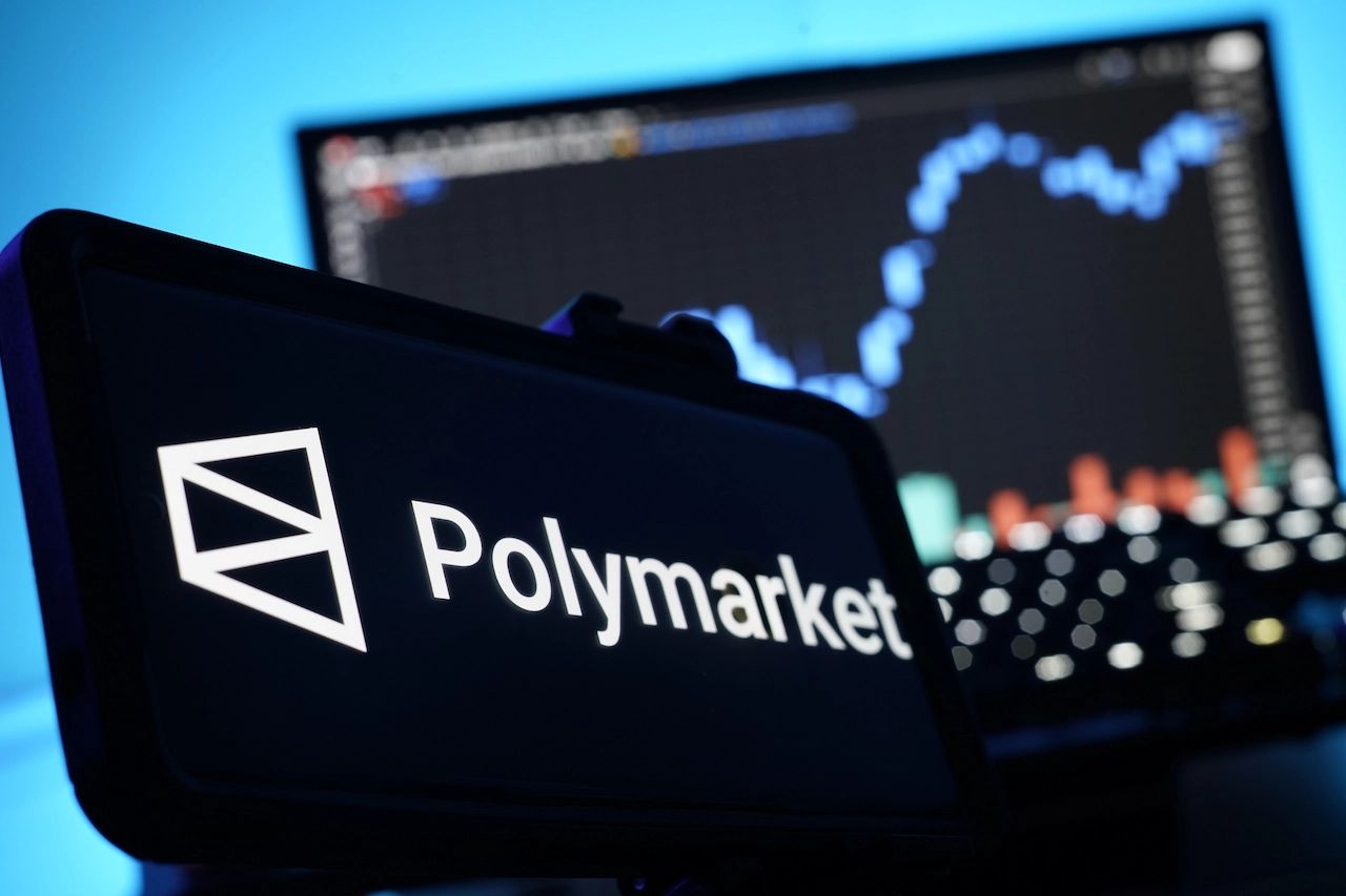 Polymarket traders slash Clarity Act passage odds for 2026