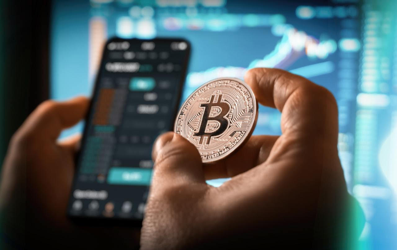 Bitcoin spot volumes on crypto exchanges hits lowest levels since 2023