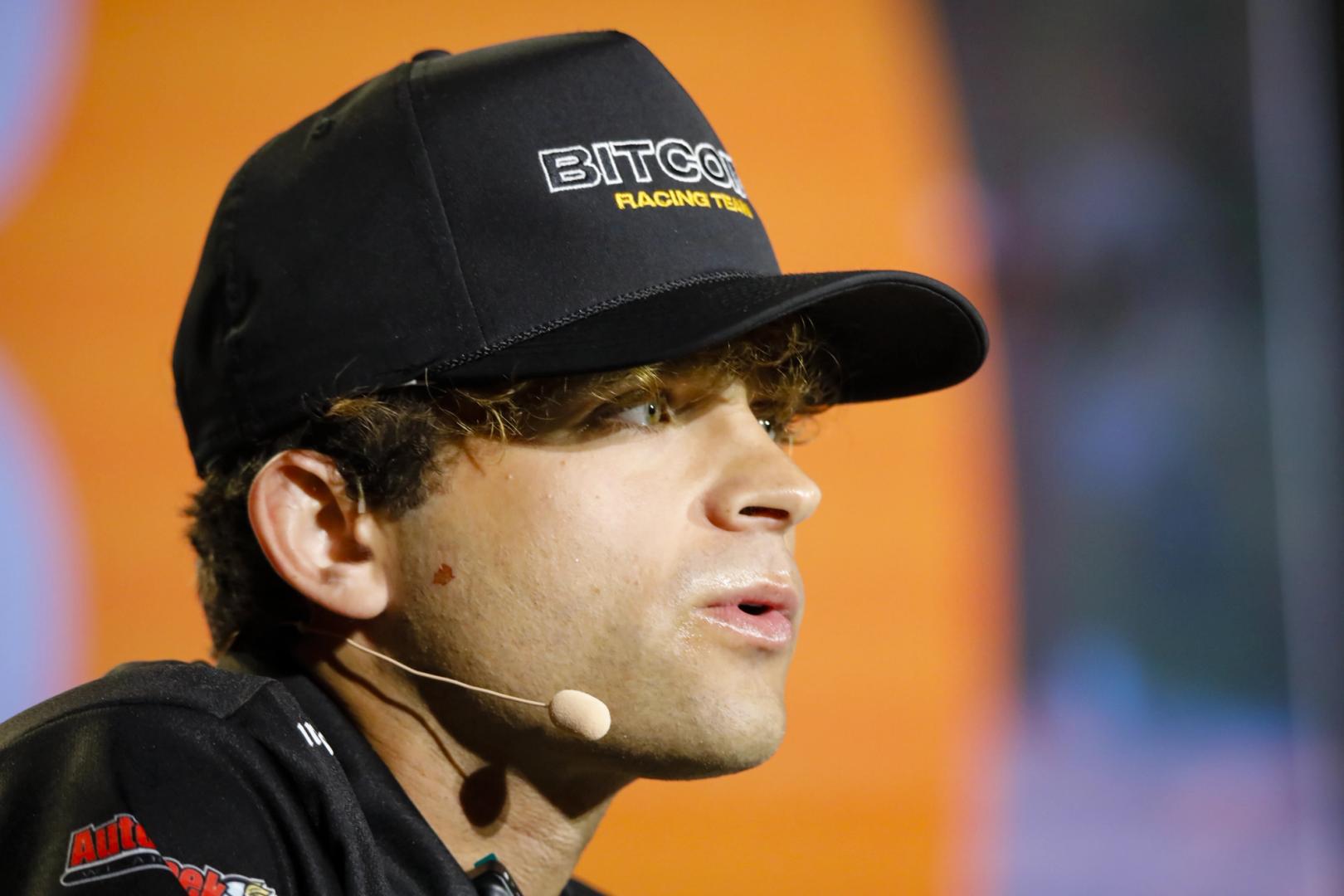 XXI en hausse de 8 grace aux projets de