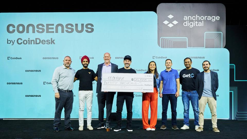 Coinbax remporte le prix PitchFest de 20 000 $ au Consensus Miami pour la conformité du stablecoin
