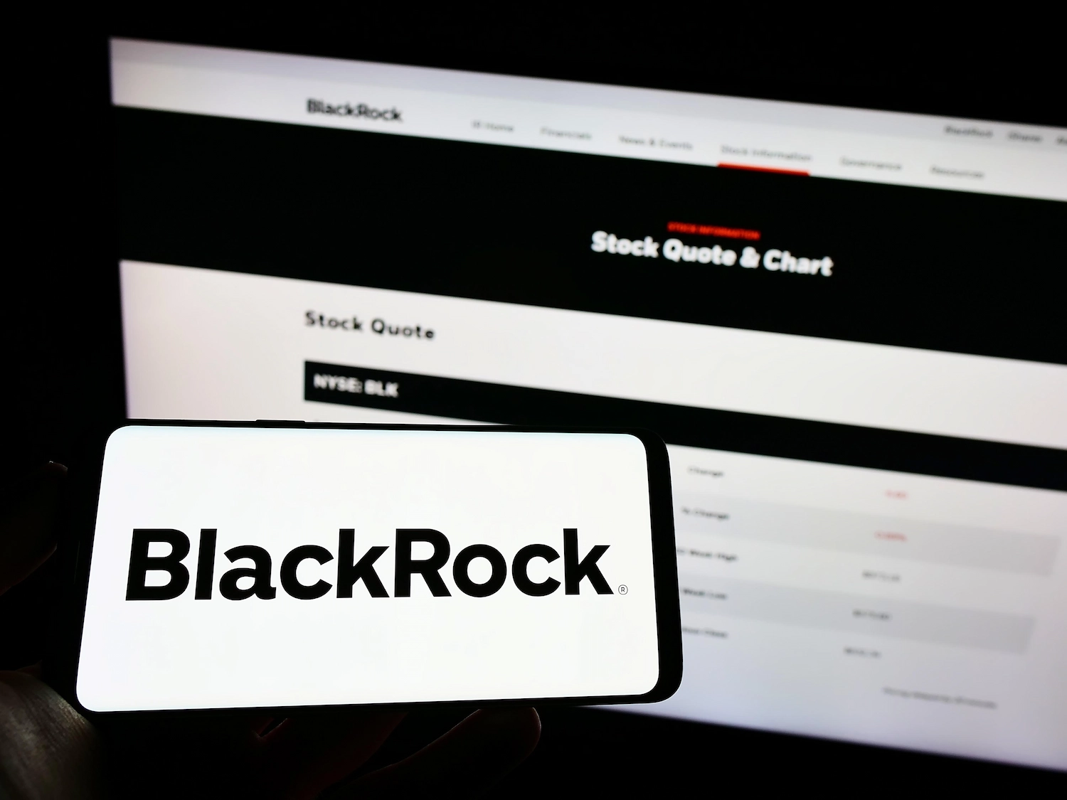 BlackRock dumps over $170m of these two cryptocurrencies in a day