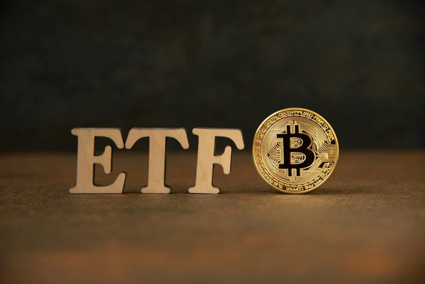 Bitcoin spot ETFs record 4 consecutive days of inflows of over $1.6 billion