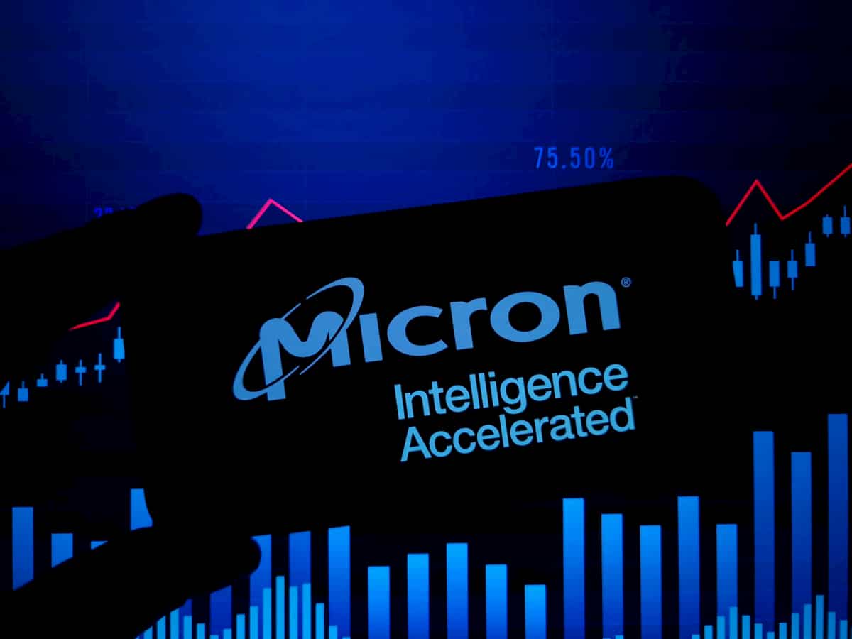 $1,000 invested in Micron stock a year ago is now worth