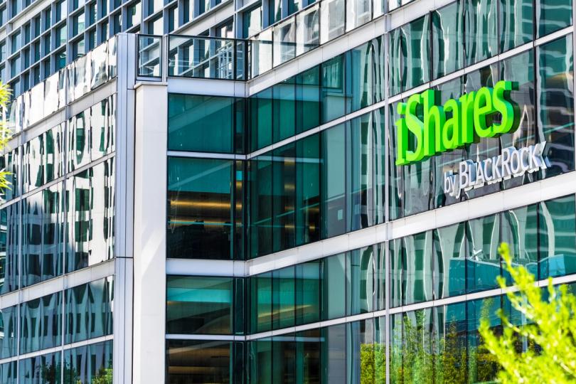 BlackRock lance un fonds de revenu Bitcoin alors que les investisseurs recherchent des flux de trésorerie provenant de la cryptographie