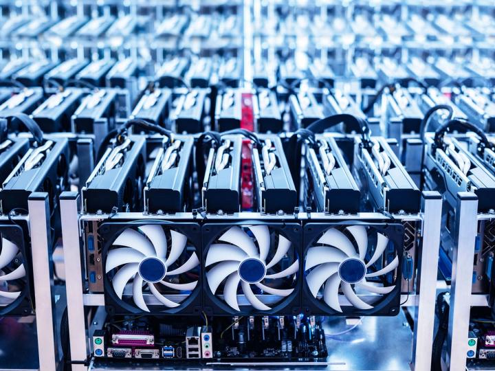 Les mineurs de Bitcoin sont proches du seuil de rentabilité alors que le réseau réagit plus brusquement aux fluctuations des prix : JPMorgan