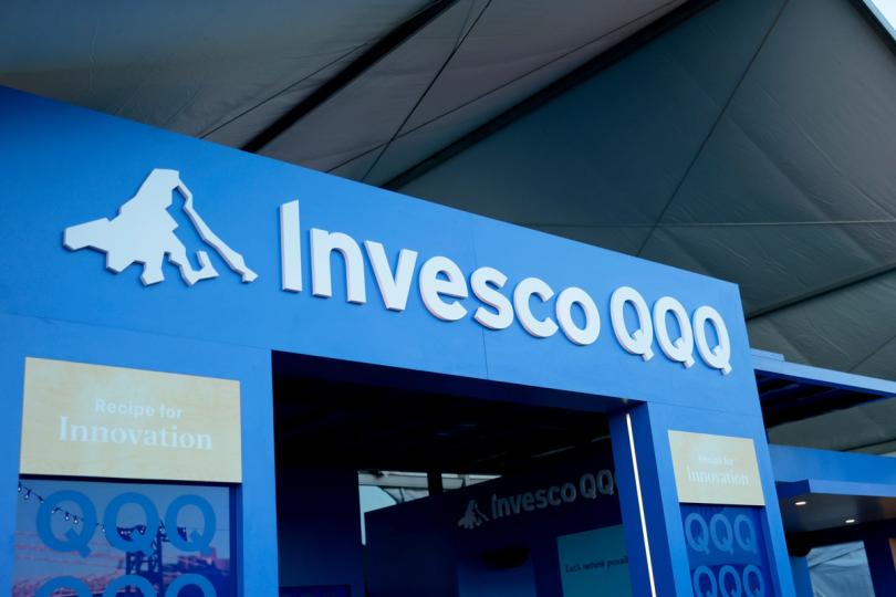Invesco, gestionnaire d'actifs de 2,5 milliards de dollars, dépose un fonds tokenisé ciblant les réserves de pièces stables