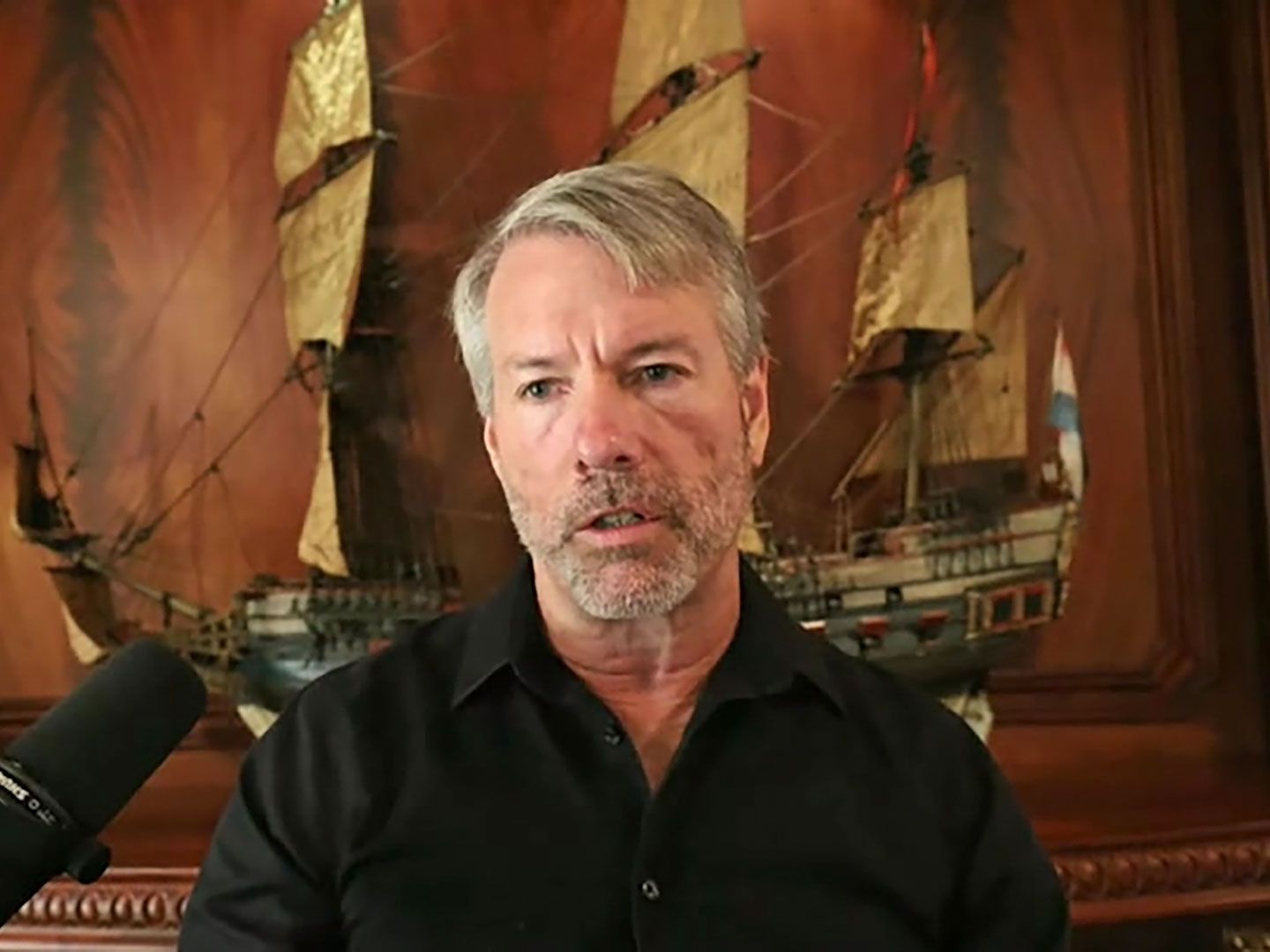 Michael Saylor soutient STRC après que la stratégie vend du Bitcoin pour financer les dividendes privilégiés Michael Saylor soutient STRC apres que la strategie vend du
