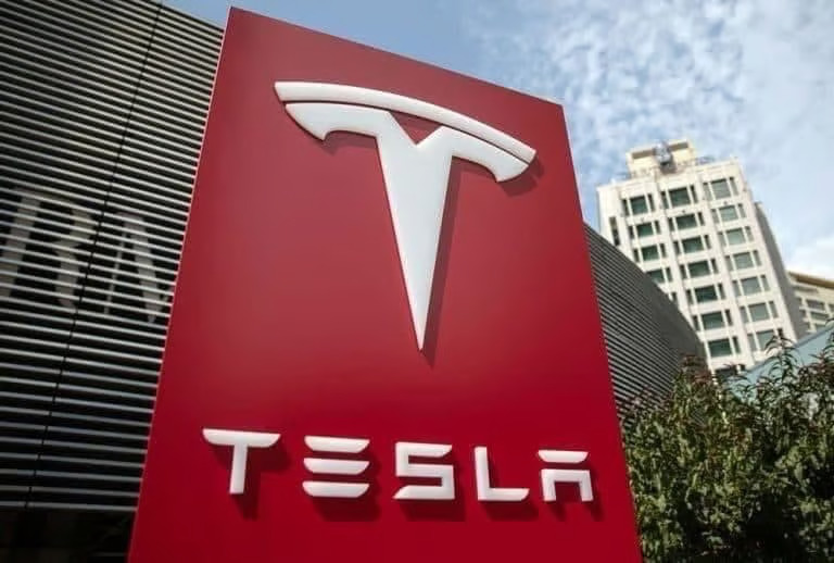 Wall Street analyst says Tesla ‘Robotaxi’ just a ‘stock pump’